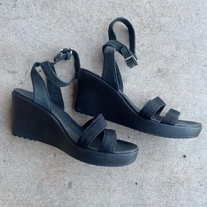 Crocs leigh wedge